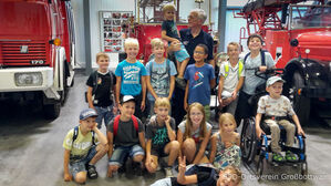 Die Besuchergruppe im Feuerwehrmuseum.